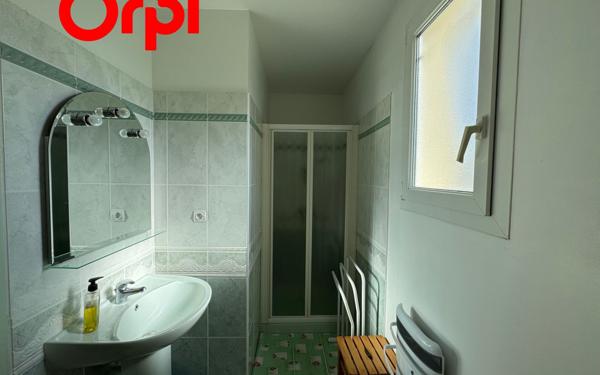 Maison à vendre    3 pièces •  Port-des-Barques