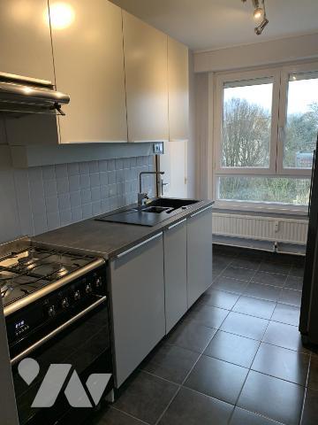 LAMBERSART - T4  83.50 m² - Garage - cave