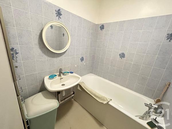 Appartement F2 à vendre  2 pièces - 43,03 m2 STAINS - 93