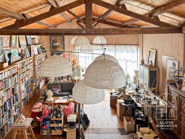 Châteaurenard (13160) Mas 435 m2 en pierre avec piscine au calme sur 5800 m2 de terrain