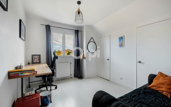 Maison à vendre    7 pièces • 165 m2 Le Palais-sur-Vienne