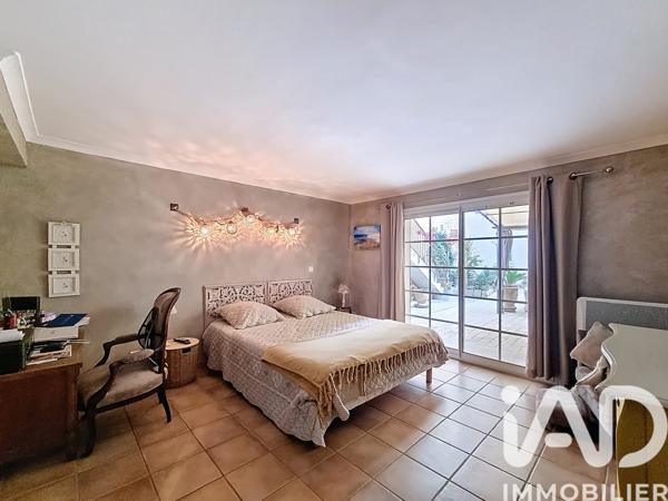 Maison à vendre 5 pièces 151 m² Vauvert