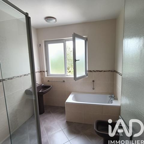 Maison à vendre 8 pièces 185 m² Le Coudray-Macouard