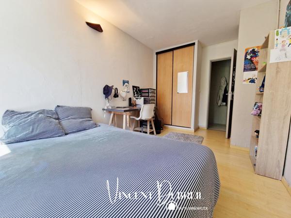 CENTRE BOURG SAINT HERBLAIN - VASTE APPARTEMENT DE 103m²