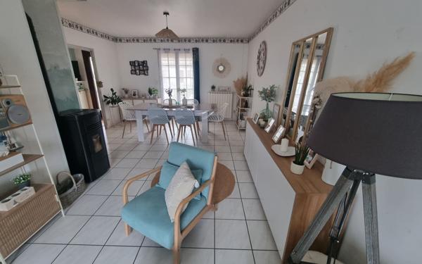 Maison à vendre    4 pièces •  Saint-Yrieix-la-Perche
