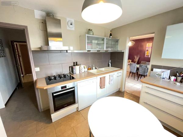 Appartement à vendre à Manosque dans les Alpes-de-Haute-Provence (04100), ref : 025/1931