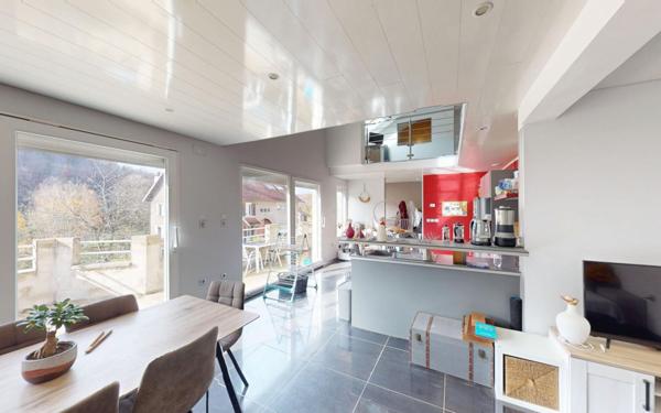 Maison à louer    3 pièces • 99,44 m2 Villars-sous-Écot