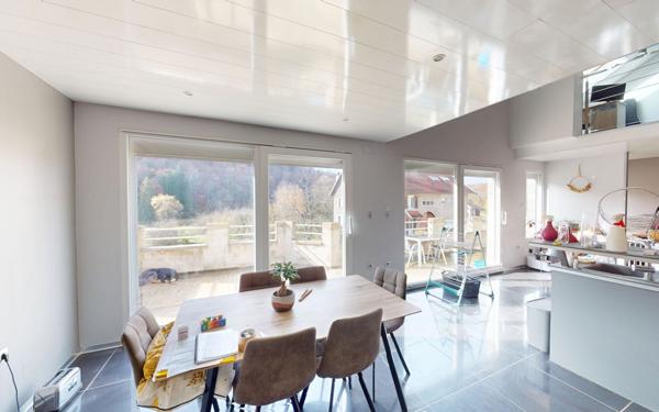 Maison à louer    3 pièces • 99,44 m2 Villars-sous-Écot