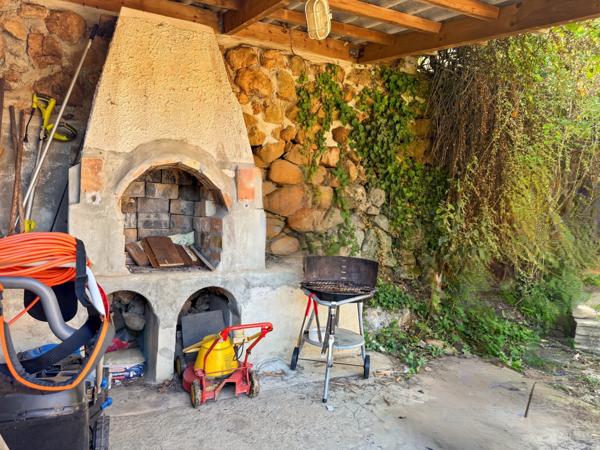 Labégude (07200) Petite Maison avec Joli Jardin et Garage