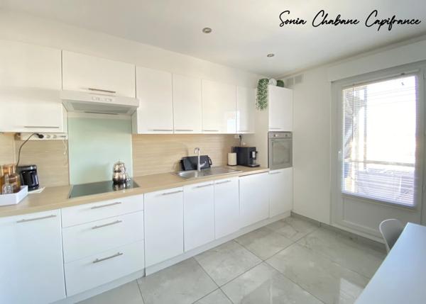 Bron, Appartement T4 85m², entièrement rénové en 2024, quartier Gérard-Philippe / Ferdinand-Buisson