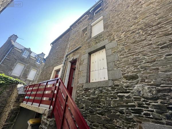 Appartement à vendre à Cancale en Ille-et-Vilaine (35260), ref : 35084-720   
La Houle
