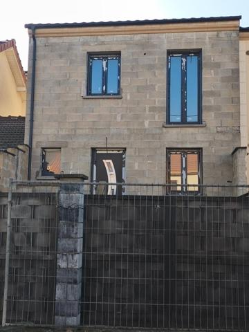 Immeuble à TREMBLAY-EN-FRANCE, 93290 - 131m²