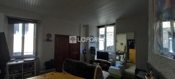 Location appartement Saint-Flour - 1 pièce(s) - 22 m² - 360 € par mois