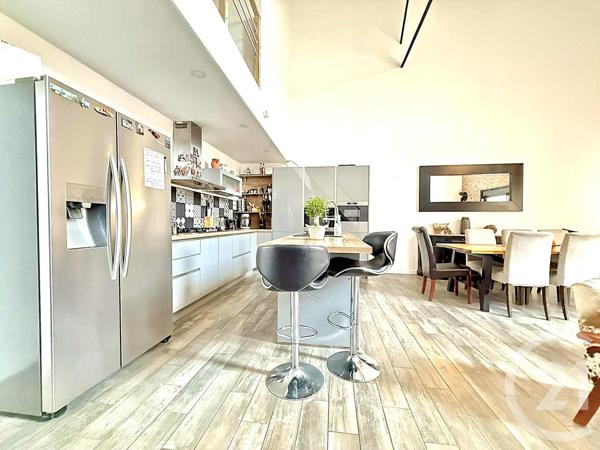 Appartement Loft à vendre  4 pièces - 146,49 m2 HALLUIN - 59