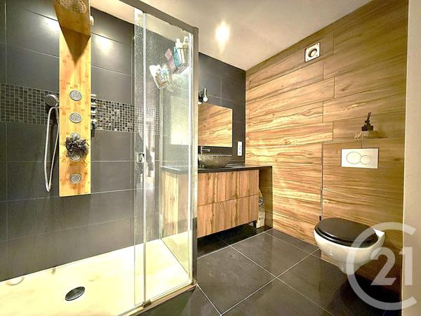 Appartement Loft à vendre  4 pièces - 146,49 m2 HALLUIN - 59