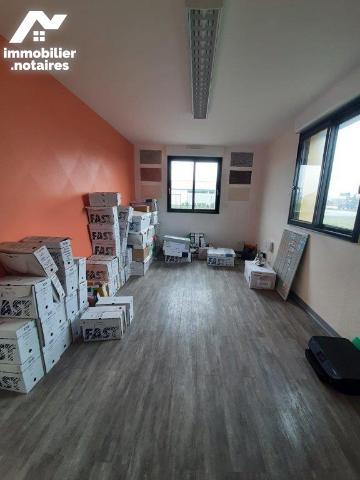 ACHAT : LOCAL D'ACTIVITÉS - Noyen Sur Sarthe - Sarthe (72)