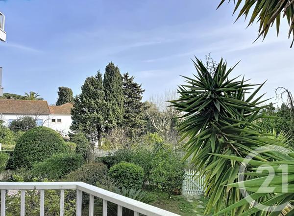 Appartement T3 à vendre  3 pièces - 63 m2 CAVALAIRE SUR MER - 83