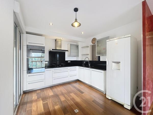 Appartement T3 à vendre  3 pièces - 63 m2 CAVALAIRE SUR MER - 83