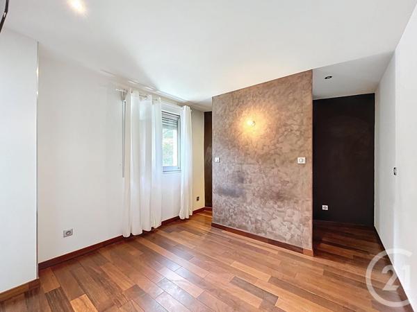 Appartement T3 à vendre  3 pièces - 63 m2 CAVALAIRE SUR MER - 83