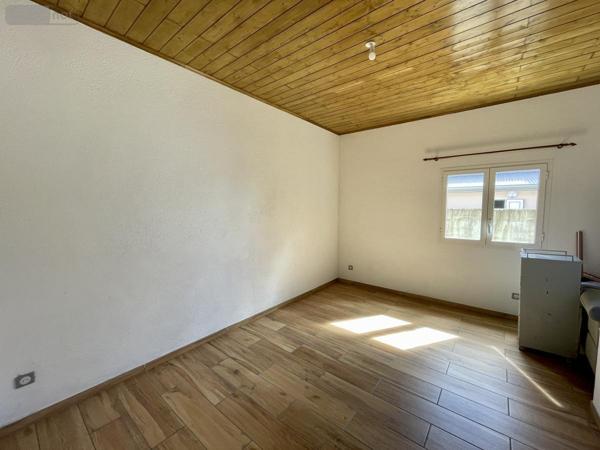 Maison à vendre à Saint-Benoît à la Réunion (97470), ref : 97409-223