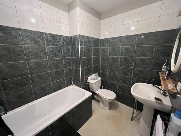 Immeuble à vendre |  Nailloux |  186 m²