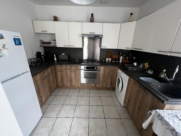 MAISON 3 CHAMBRES - VERANDA - TERRAIN