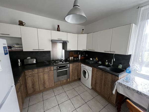 MAISON 3 CHAMBRES - VERANDA - TERRAIN