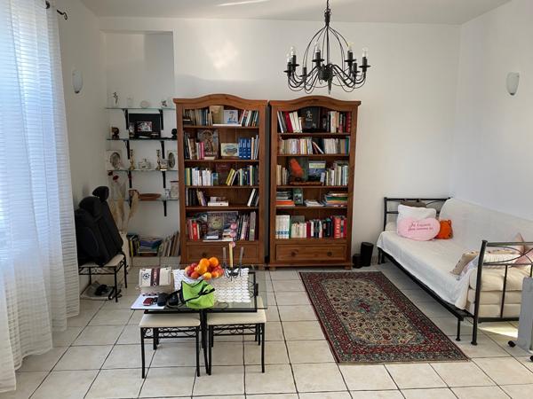 MAISON 3 CHAMBRES - VERANDA - TERRAIN