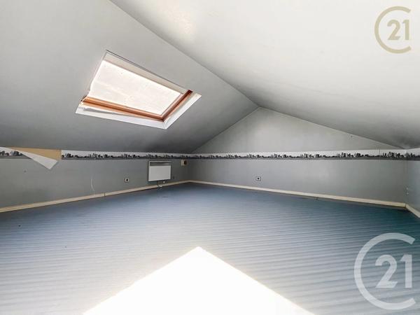 Maison à vendre  5 pièces - 98 m 2   ST FARGEAU PONTHIERRY  - 77