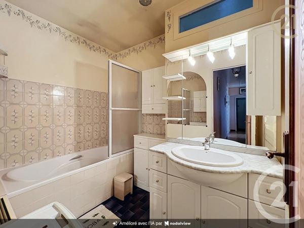 Maison à vendre  5 pièces - 98 m 2   ST FARGEAU PONTHIERRY  - 77