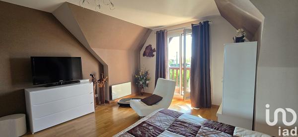 Maison à vendre 6 pièces 153 m² Brie-Comte-Robert