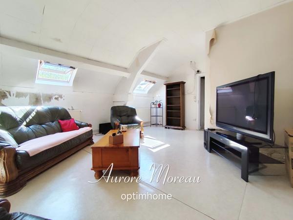 Fort potentiel pour cet ensemble habitation et commerce sur la commune de WASSIGNY (02)