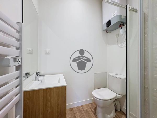 Location                                                      Appartement
                        
                     1 pièces                      21 m2                     à Saint-Quentin