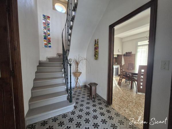 Maison de caractère au cœur du village – 4 chambres