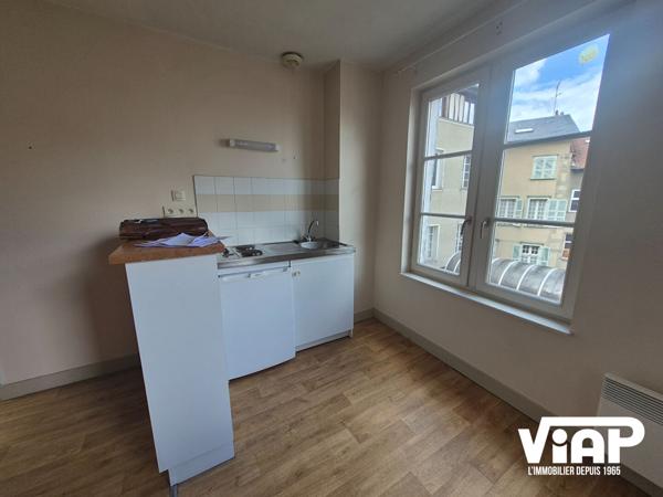 Hyper centre, appartement de type 2 vide , Limoges Hyper centre, appartement de type 2 vide , Limoges