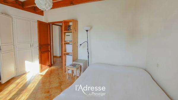 Maison néo-basque à Ascain - 4 chambres sur 3 niveaux, 2 studios locatifs