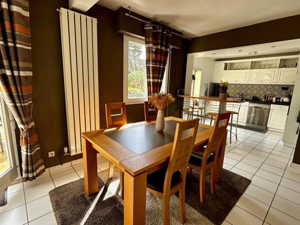 CROISSY SUR SEINE : très belle maison familiale 7P - 128.77m2