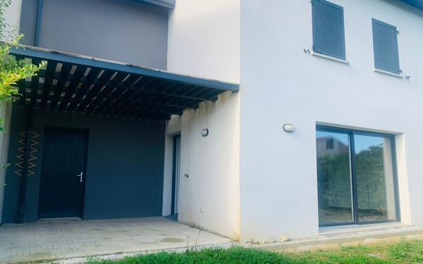 Maison à vendre    5 pièces • 108,85 m2 Labège