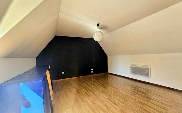 Maison à vendre    3 pièces •  Vendeuil