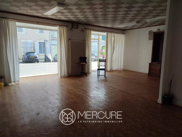 Immeuble avec commerce