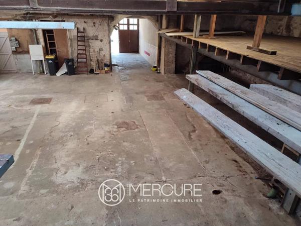 Immeuble avec commerce