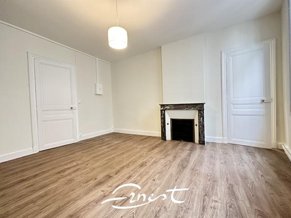 Immeuble 175 m² 2 etage(s)