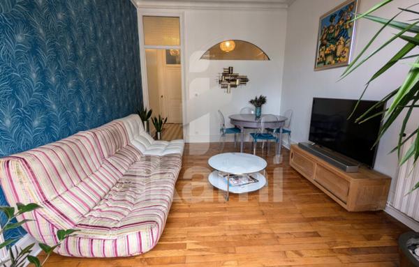 T2 bis plein de charme en cœur de ville !