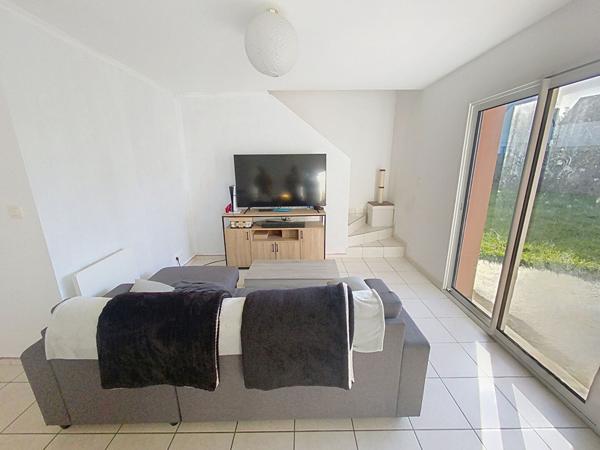 Maison 80m², 3 chambres, proche commodités, 400m²