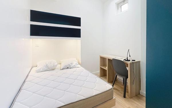 Appartement à vendre    4 pièces • 80 m2 Bayonne