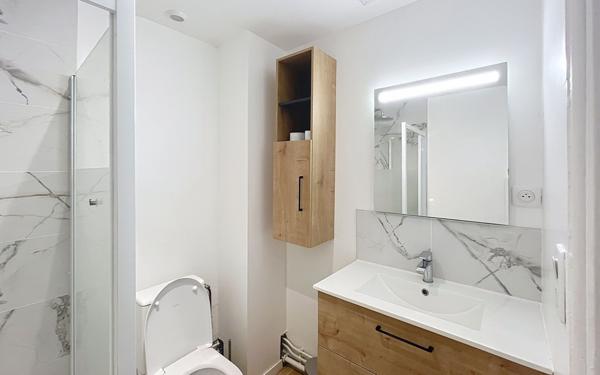 Appartement à vendre    4 pièces • 80 m2 Bayonne