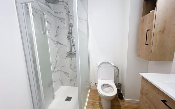 Appartement à vendre    4 pièces • 80 m2 Bayonne