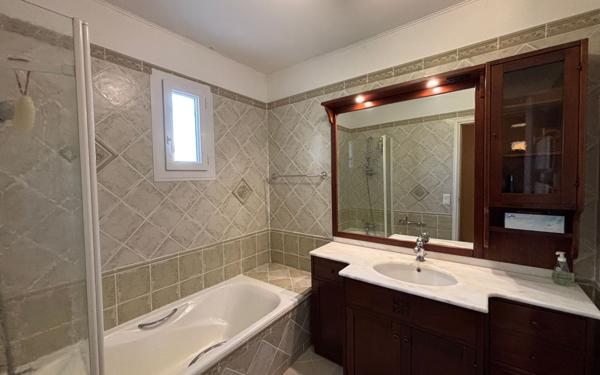 Maison à vendre    4 pièces •  Marguerittes