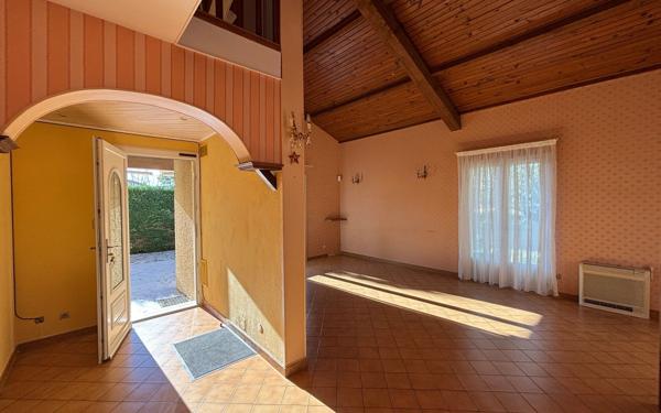 Maison à vendre    4 pièces •  Marguerittes