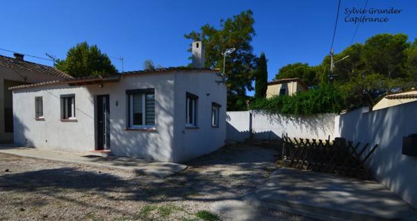 Maison de plain pied à vendre 3 pièces SAINT MITRE LES REMPARTS (13), 2minutes de la plage QUARTIER VARAGE